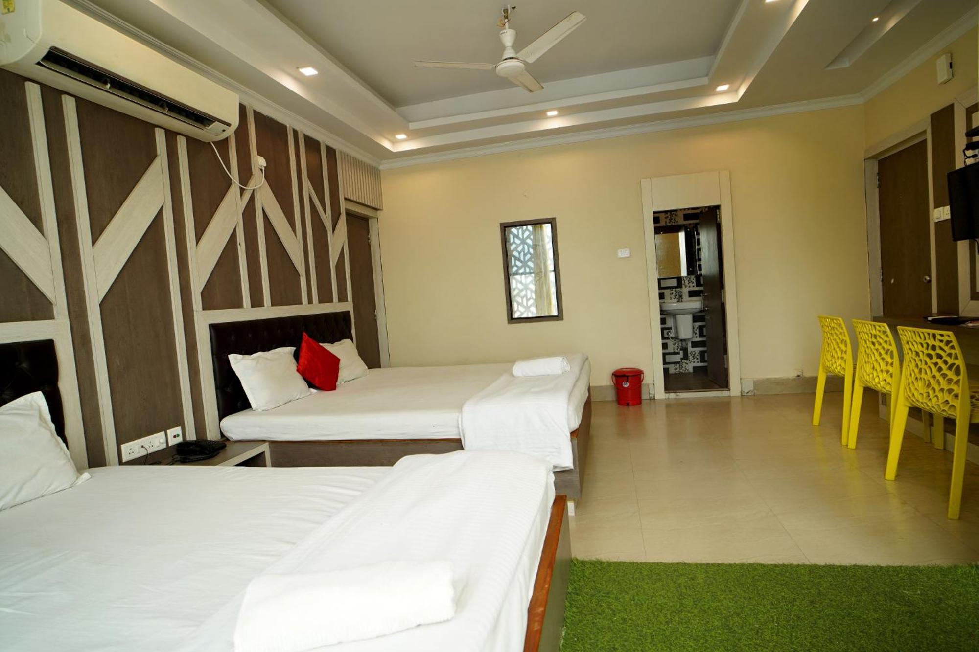 Royal Sea View !! Beach Front With Free Wifi !! Digha  Exteriér fotografie