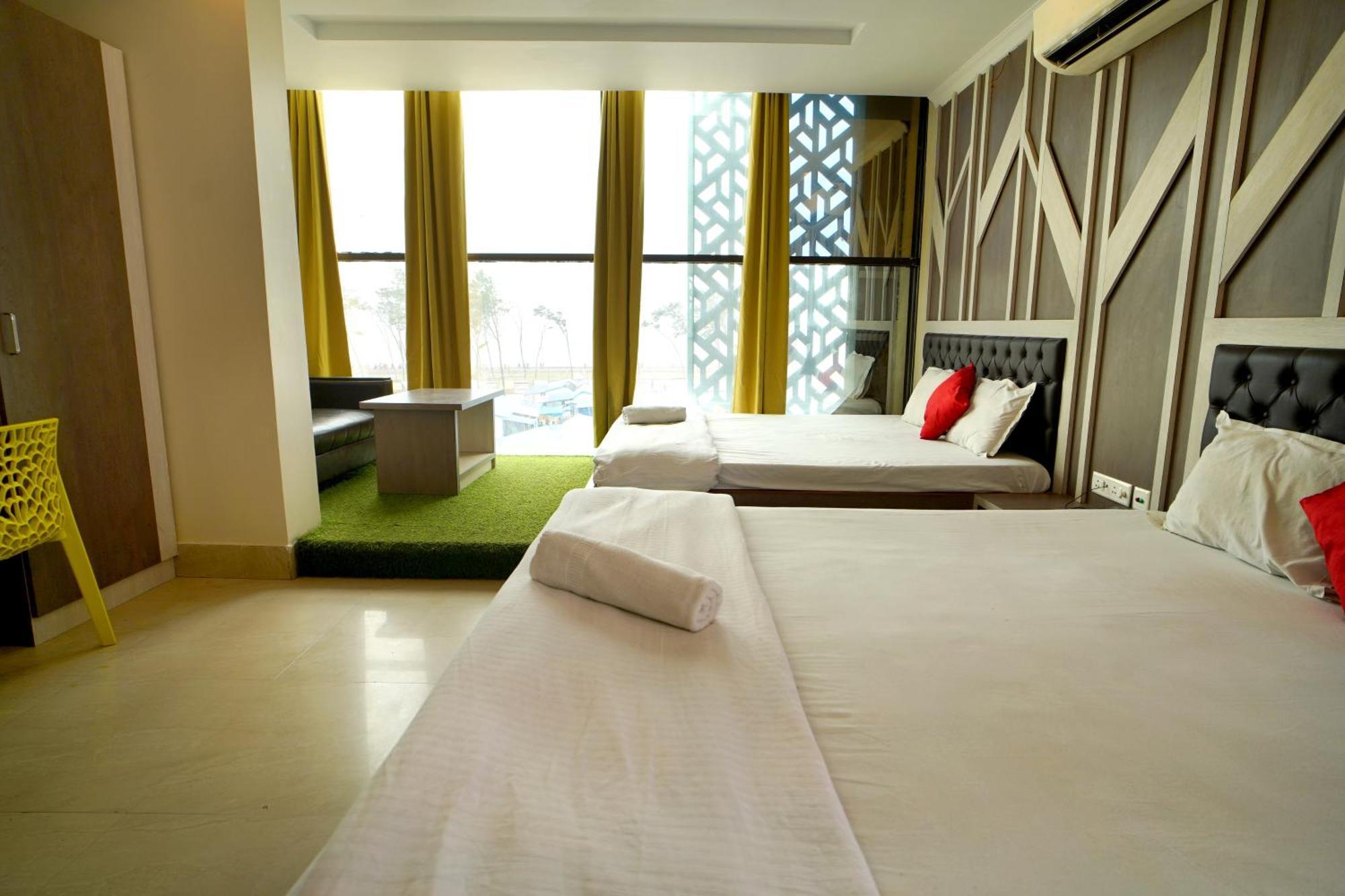 Royal Sea View !! Beach Front With Free Wifi !! Digha  Exteriér fotografie
