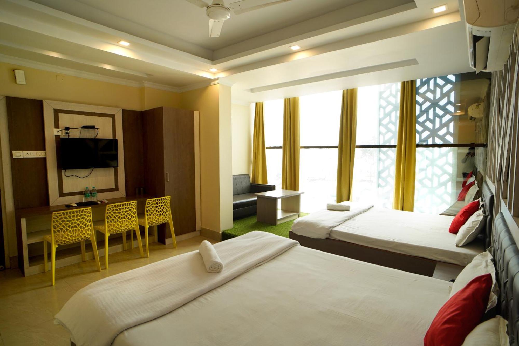 Royal Sea View !! Beach Front With Free Wifi !! Digha  Exteriér fotografie
