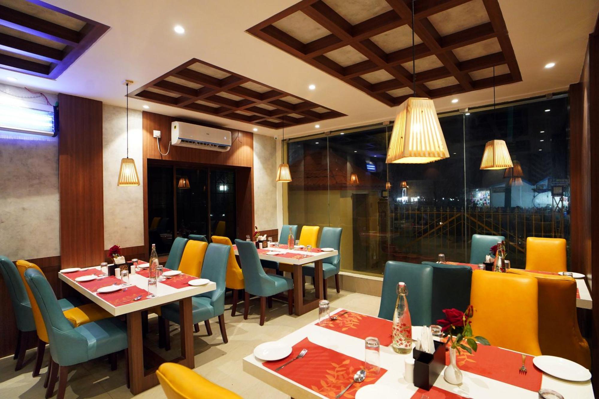 Royal Sea View !! Beach Front With Free Wifi !! Digha  Exteriér fotografie