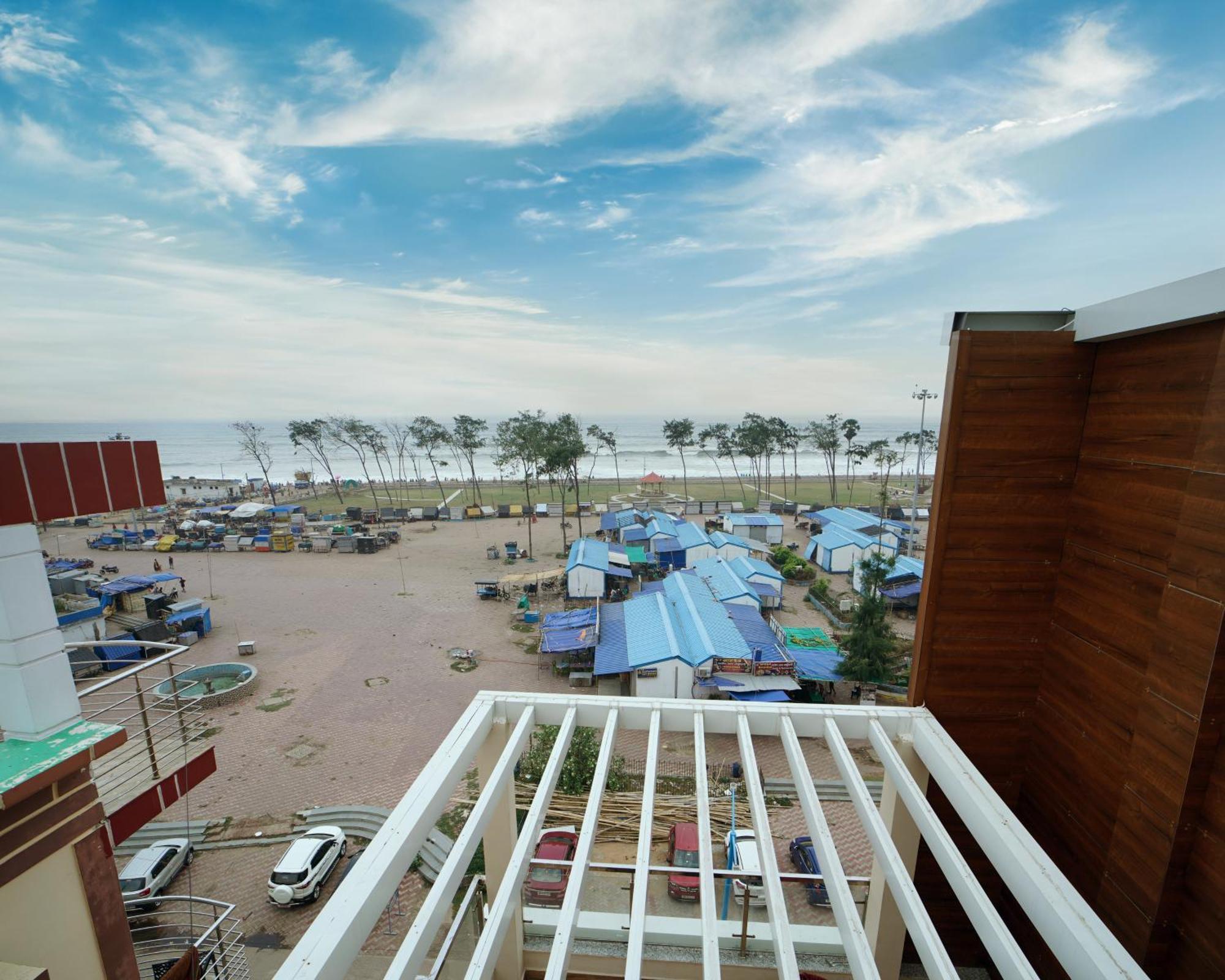 Royal Sea View !! Beach Front With Free Wifi !! Digha  Exteriér fotografie