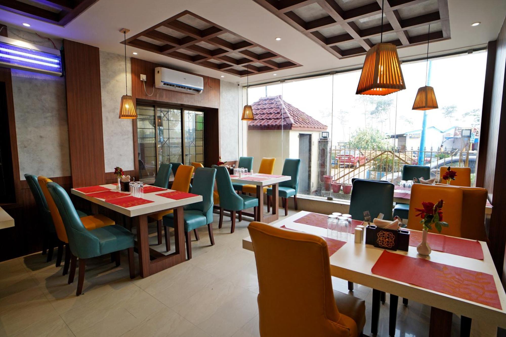 Royal Sea View !! Beach Front With Free Wifi !! Digha  Exteriér fotografie