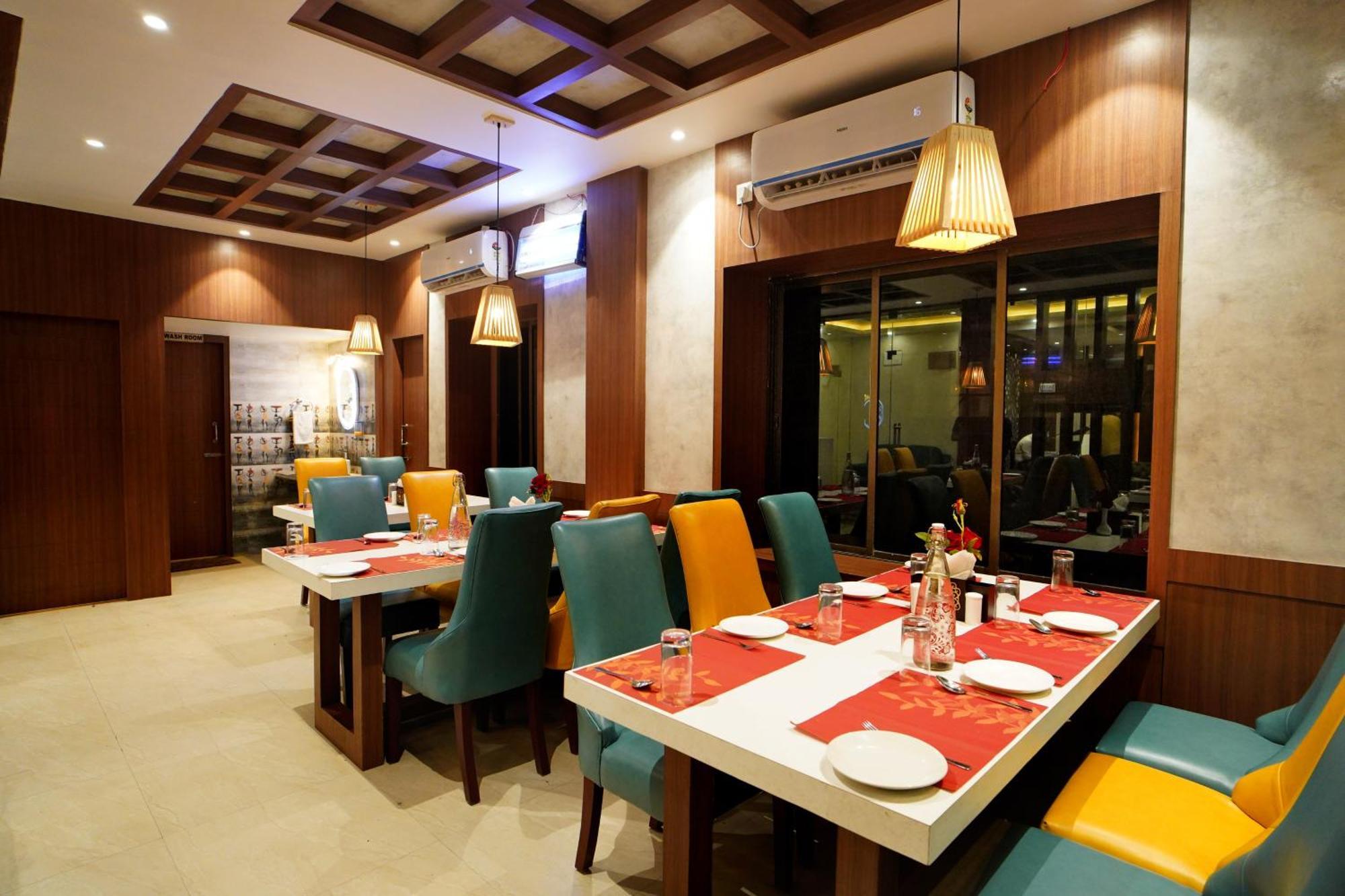 Royal Sea View !! Beach Front With Free Wifi !! Digha  Exteriér fotografie